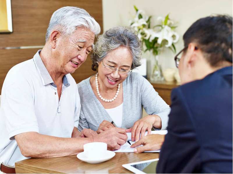 大摩：中國人壽(02628)首季盈利勝預期 評級“增持”