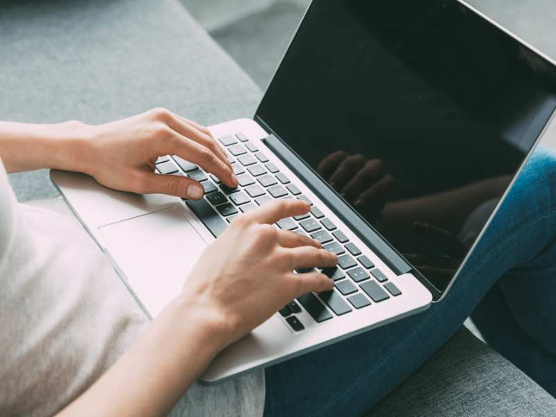 高通(QCOM.US)進軍中端PC市場:發佈驍龍X2 Plus處理器 挑戰英特爾與AMD