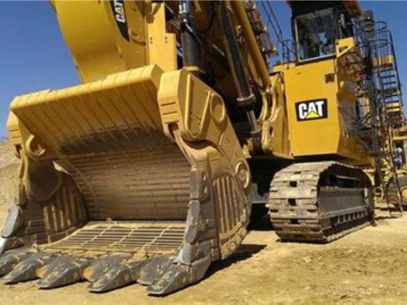 卡特彼勒(CAT.US)成“二线AI概念股”领头羊!市值首破 3000 亿美元大关