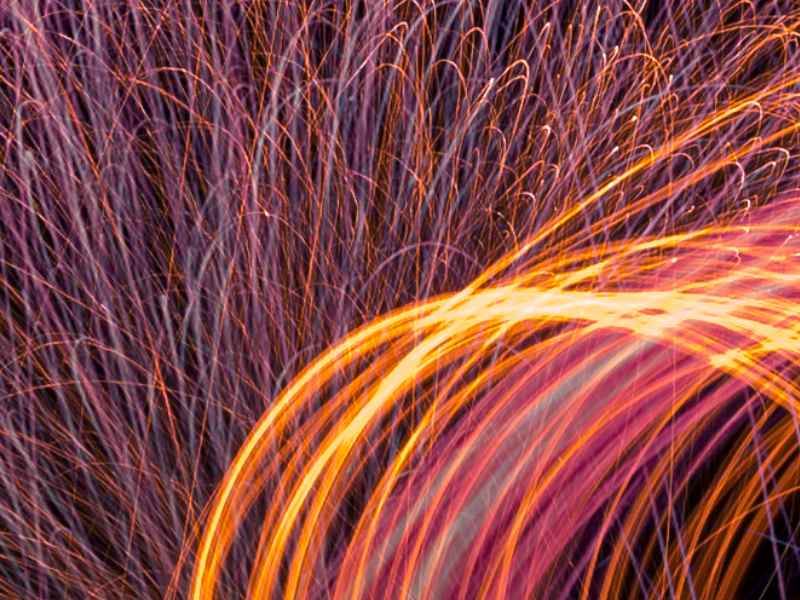 美股异动 | 英伟达持仓概念股普涨 CoreWeave(CRWV.US)涨超8%