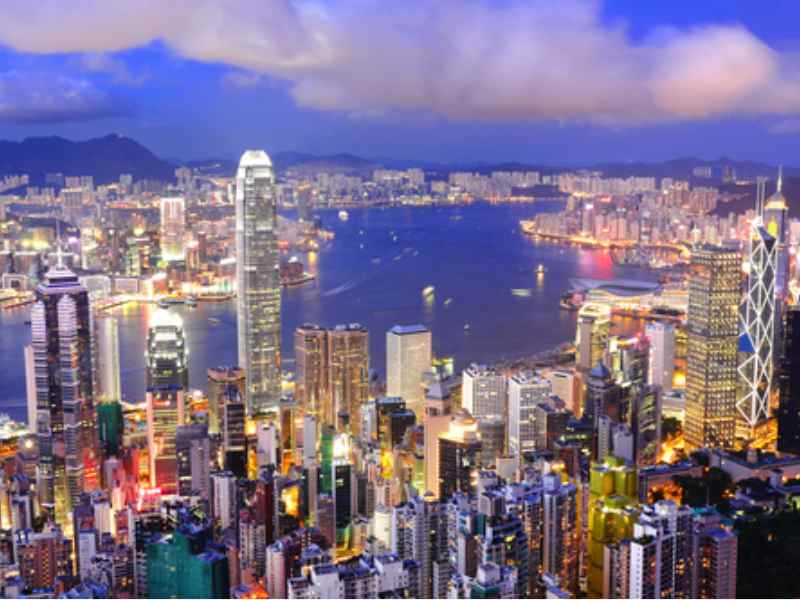 中原地产:香港去年整体洋房成交宗数及金额创4年新高