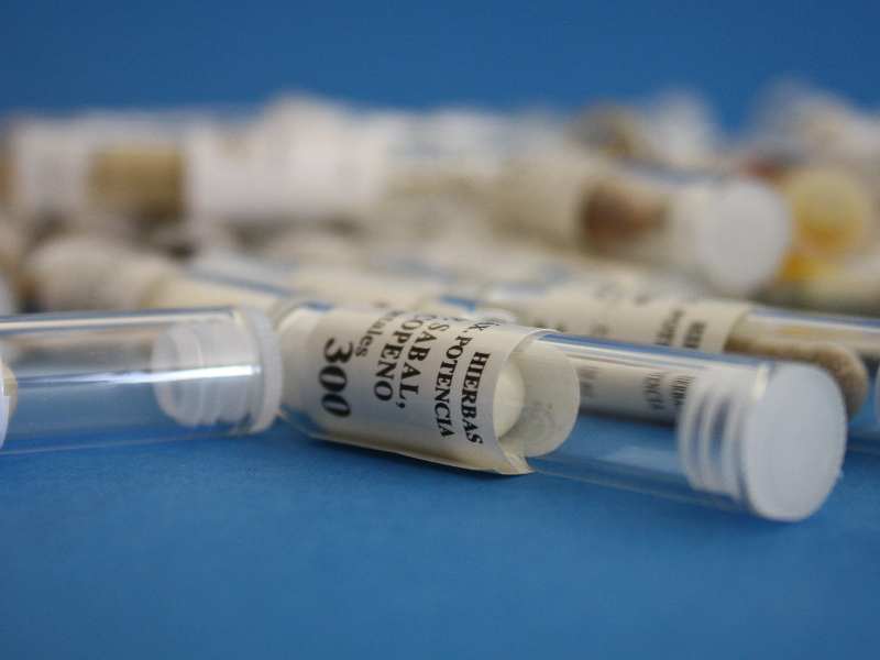 港股異動 | 復宏漢霖(02696)早盤漲超4% HLX43聯合療法獲國家藥監局批准開展臨牀試驗