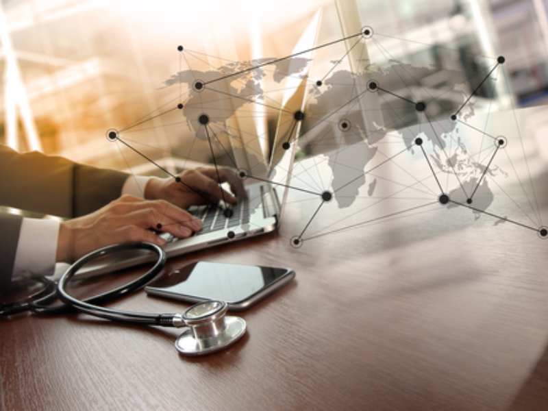 港股異動 | 阿里健康(00241)漲近4% 旗下醫學AI應用產品“氫離子”上線“動態證據定位”新功能