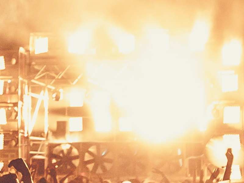 數據中心紅利擴散至更廣泛半導體領域 德州儀器(TXN.US)獲多家華爾街大行上調目標價