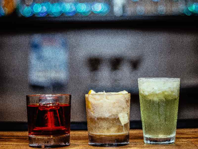 美股異動 | 西部數據(WDC.US)擬出售閃迪股份(SNDK.US)籌資30億美元 後者跌1.6%