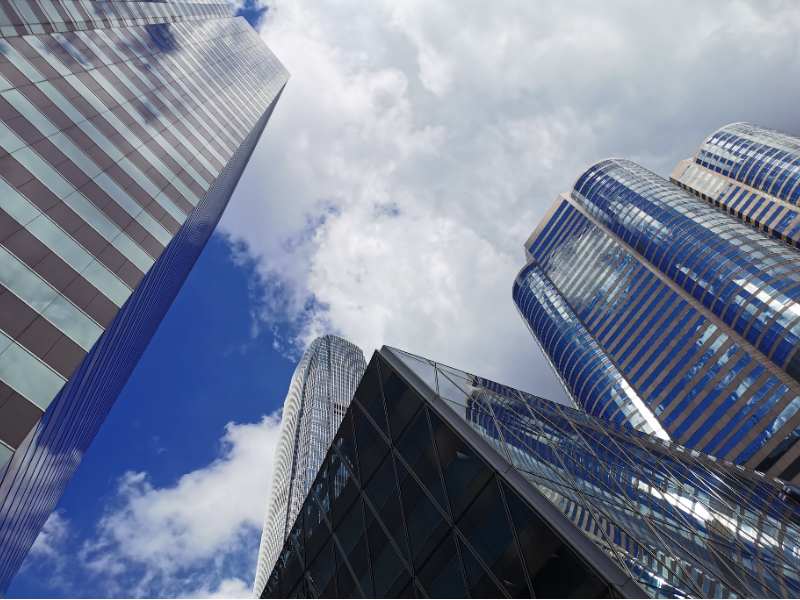 香港金管局:1月份新申請貸款個案環比增加15.4%至8785宗