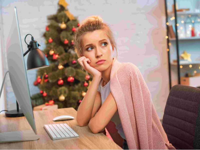 美股異動 | 2027財年業績指引遠超預期 戴爾科技(DELL.US)大漲超16%