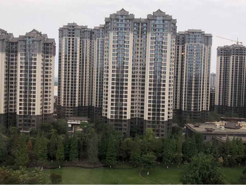 中金:维持中国金茂(00817)跑赢行业评级 目标价2.5港元