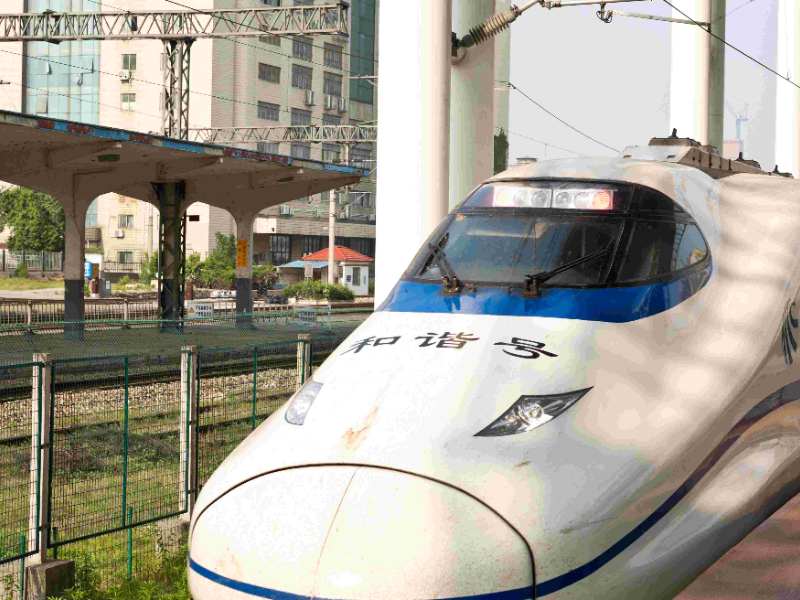 港股異動 | 廣深鐵路股份(00525)漲超4% 去年歸母淨利同比增34.49%至14.26億元