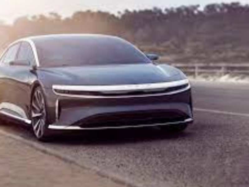 Lucid(LCID.US)盤前走高!獲優步(UBER.US)及PIF追加投資7.5億美元