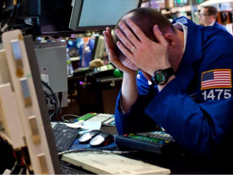 美股異動 | 加密巨鯨Strategy(MSTR.US)續跌超3% 拋售32枚比特幣引發市場恐慌