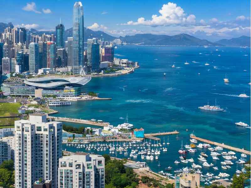 香港特区政府与国家工信部签署《关于推进部港共建制造业创新中心的合作协议》