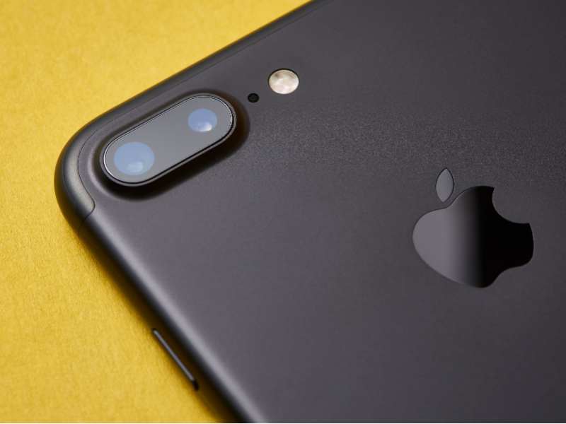 傳蘋果(AAPL.US)印度年銷售額首破百億美元:iPhone領漲營收,“新增長極”加速成型